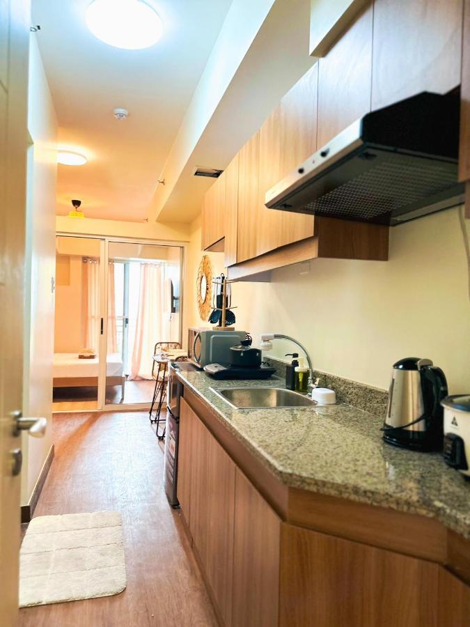Pasig City 1Br Prisma Residences Dmci Stylish Condo מראה חיצוני תמונה